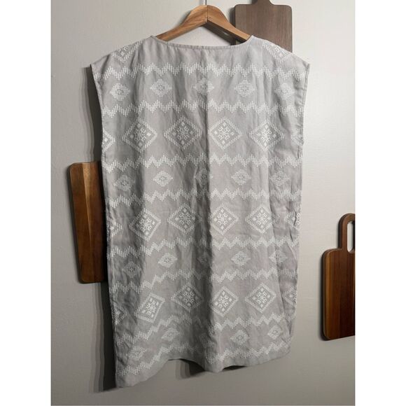 Wilfred Aritzia Gray Embroidered Aztec Dolman Sleeve Blondelle Shift Dress Small - Picture 2 of 6